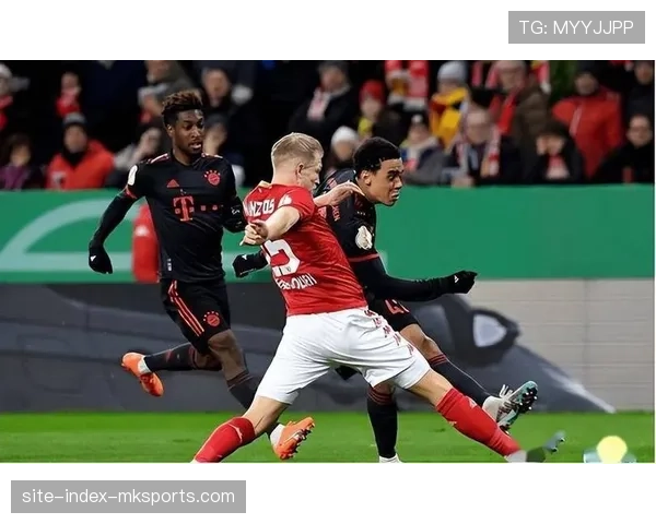 曼联主场表现稳健但客场战绩拖累 稳定性成争四关键因素